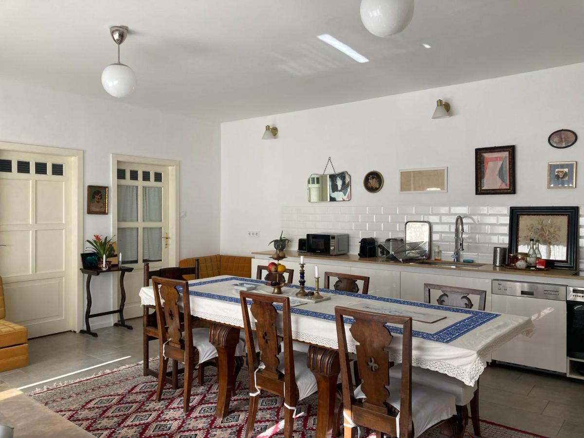 Medusa House Apartment Естергом Екстериор снимка